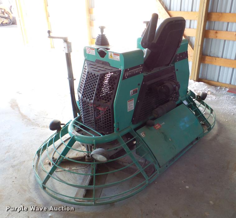 image for item DA7333 2011 Whiteman HHXG5 power trowel