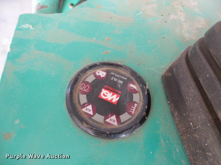 image for item DA7333 2011 Whiteman HHXG5 power trowel