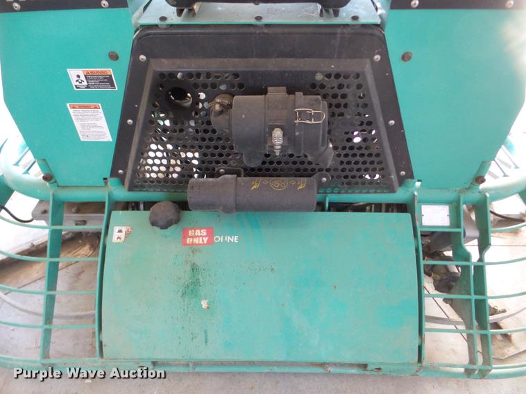 image for item DA7333 2011 Whiteman HHXG5 power trowel