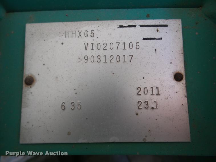 image for item DA7333 2011 Whiteman HHXG5 power trowel