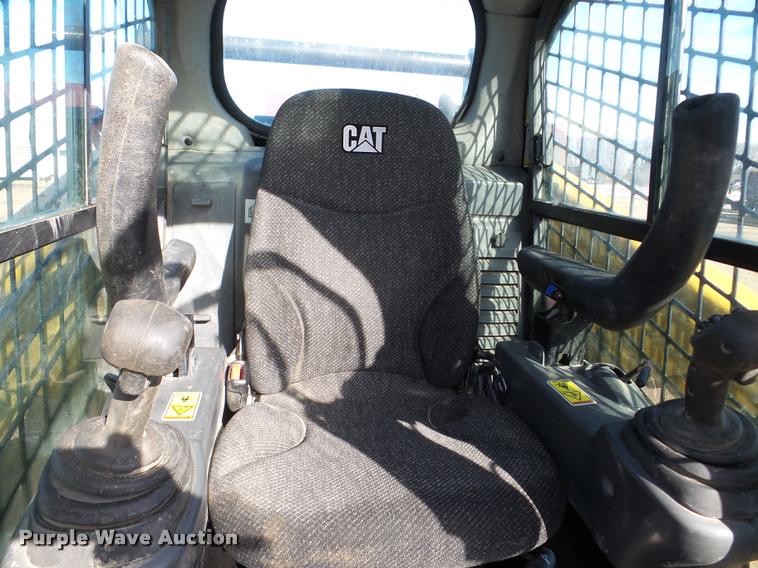 image for item DA7334 2014 Caterpillar 259D skid steer