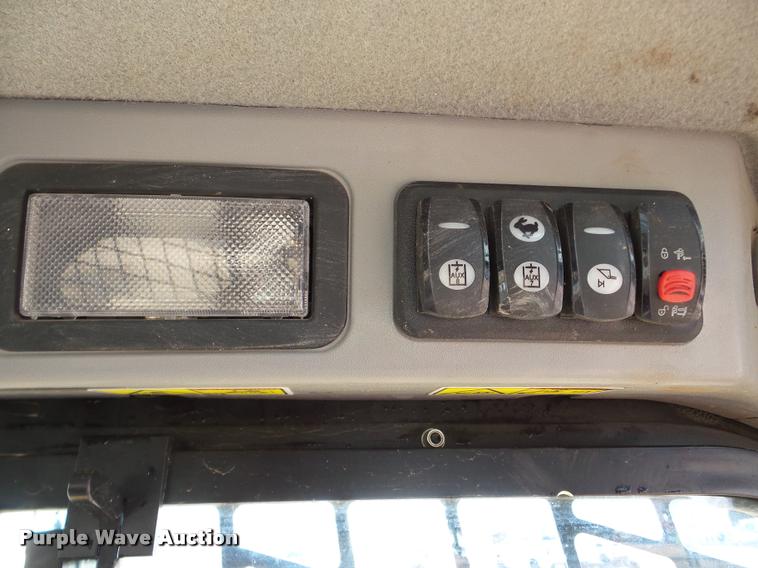 image for item DA7334 2014 Caterpillar 259D skid steer