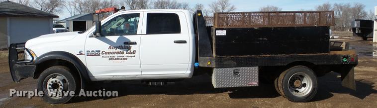 image for item DA7338 2014 Dodge Ram 5500HD flatbed truck