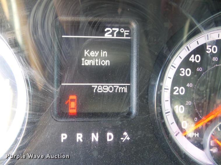 image for item DA7338 2014 Dodge Ram 5500HD flatbed truck