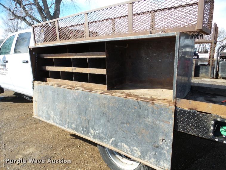 image for item DA7338 2014 Dodge Ram 5500HD flatbed truck