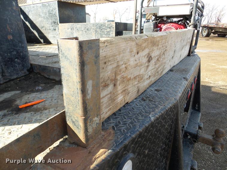 image for item DA7338 2014 Dodge Ram 5500HD flatbed truck