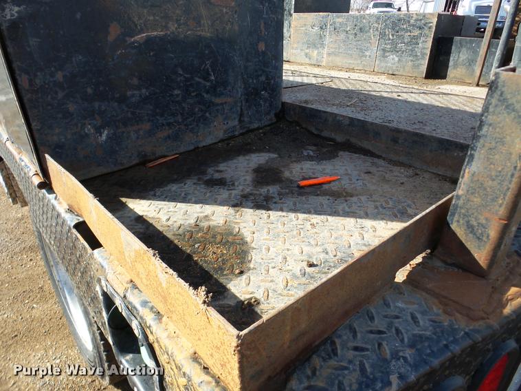 image for item DA7338 2014 Dodge Ram 5500HD flatbed truck