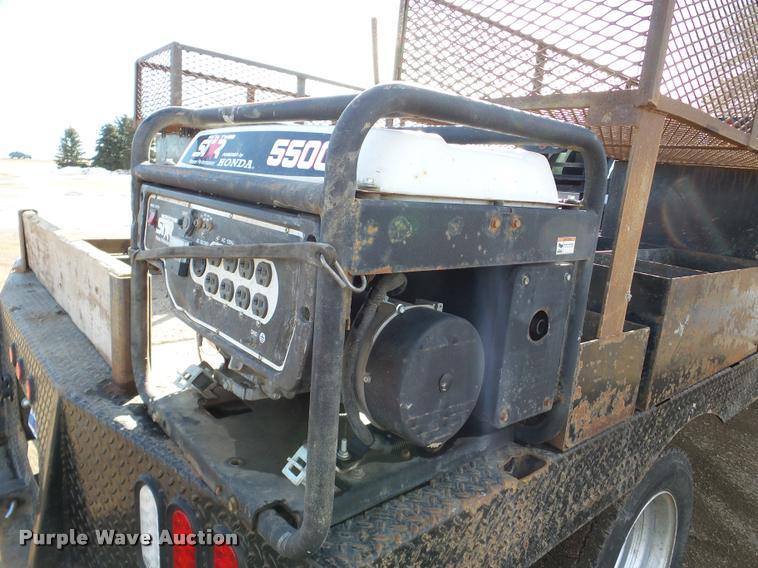 image for item DA7338 2014 Dodge Ram 5500HD flatbed truck