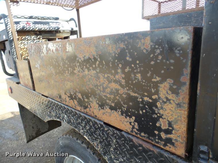 image for item DA7338 2014 Dodge Ram 5500HD flatbed truck