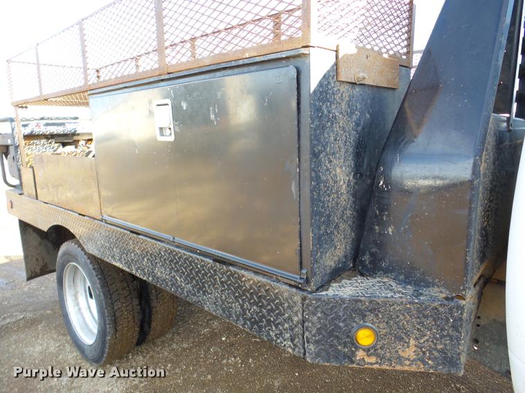 image for item DA7338 2014 Dodge Ram 5500HD flatbed truck