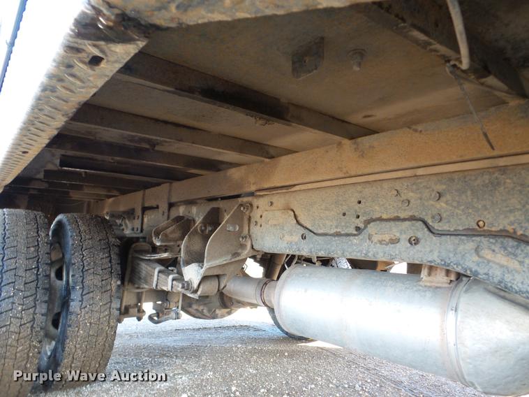 image for item DA7338 2014 Dodge Ram 5500HD flatbed truck