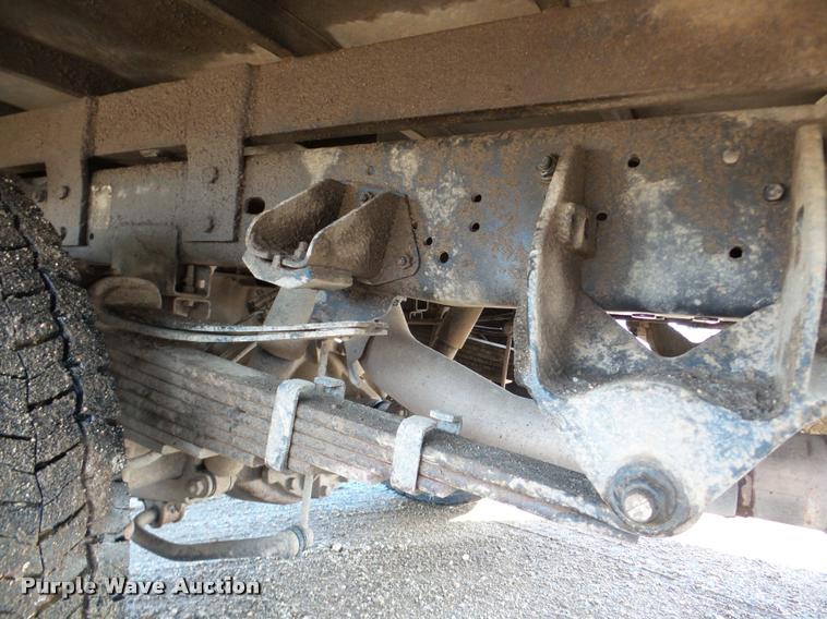 image for item DA7338 2014 Dodge Ram 5500HD flatbed truck