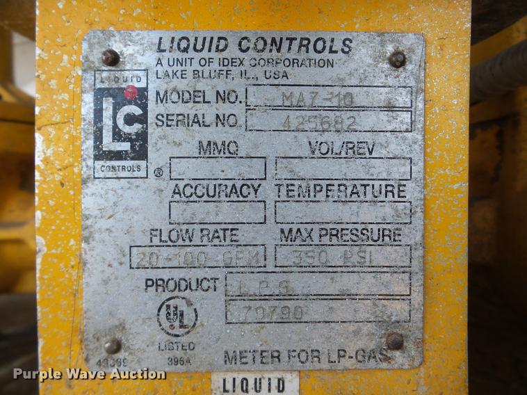 image for item DA7339 1999 International 4700 propane fuel truck