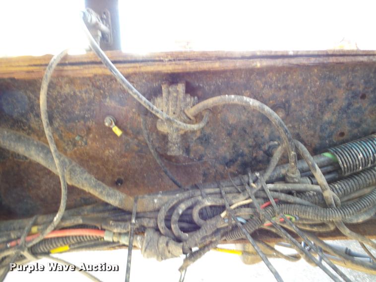 image for item DA7339 1999 International 4700 propane fuel truck