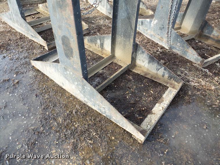 (7) V and H concrete form racks in Doland, SD Item DA7345 sold