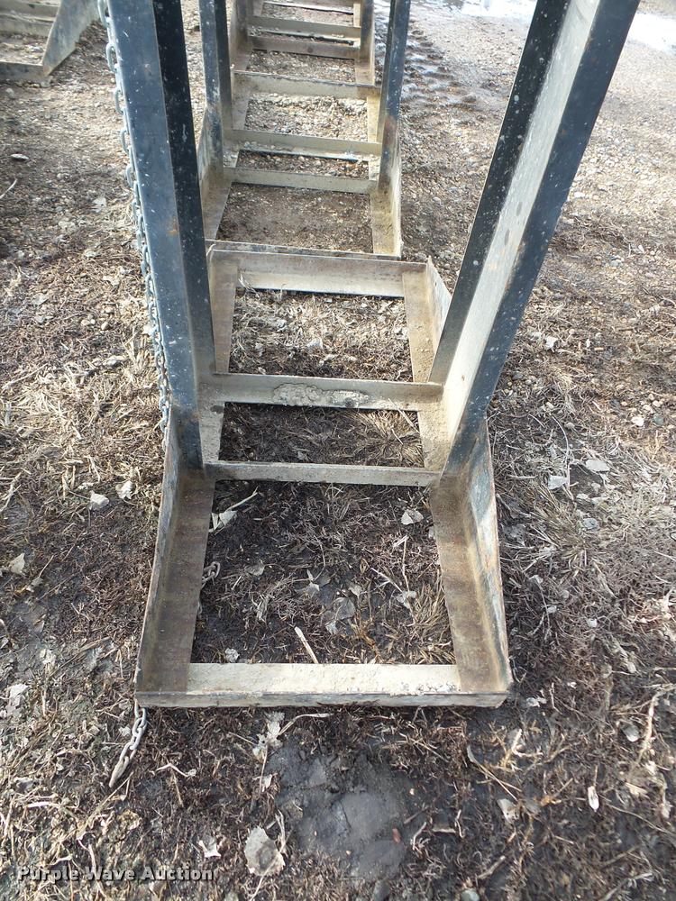 (7) V and H concrete form racks in Doland, SD Item DA7345 sold