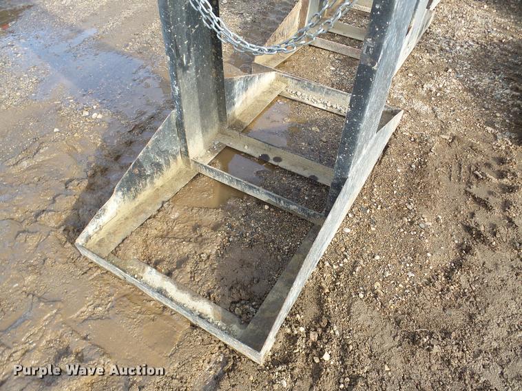 image for item DA7346 (7) V and H concrete form racks