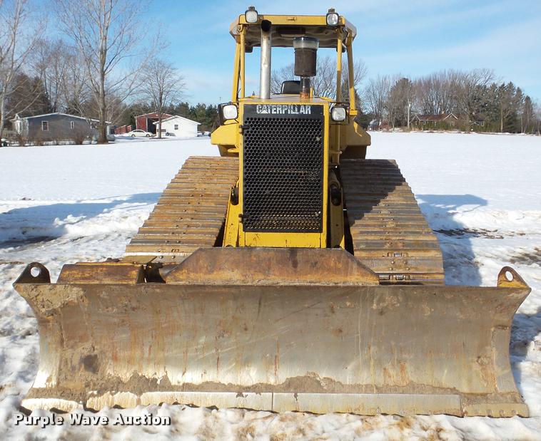 image for item DA7352 1999 Caterpillar D5M LGP dozer