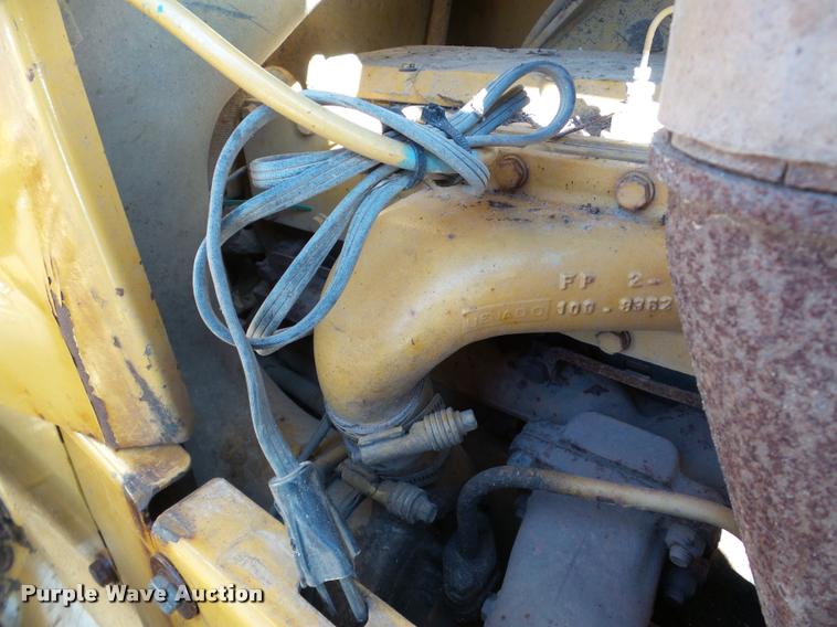 image for item DA7352 1999 Caterpillar D5M LGP dozer