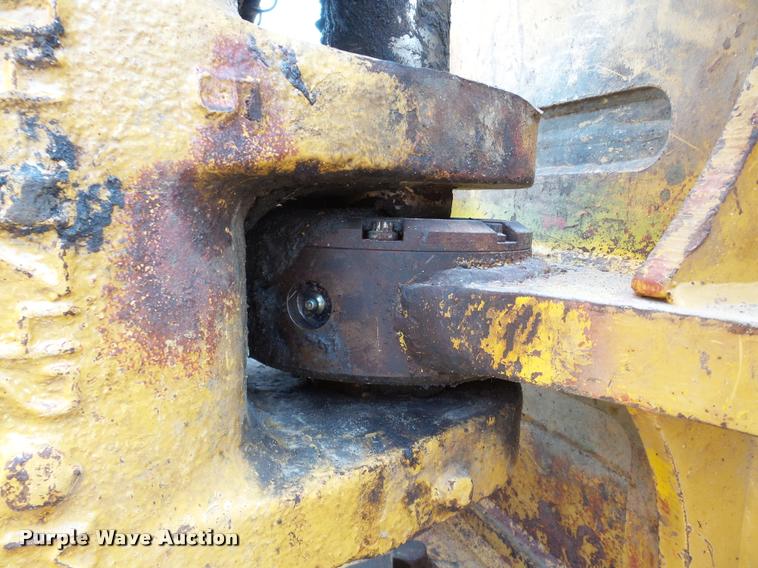 image for item DA7352 1999 Caterpillar D5M LGP dozer