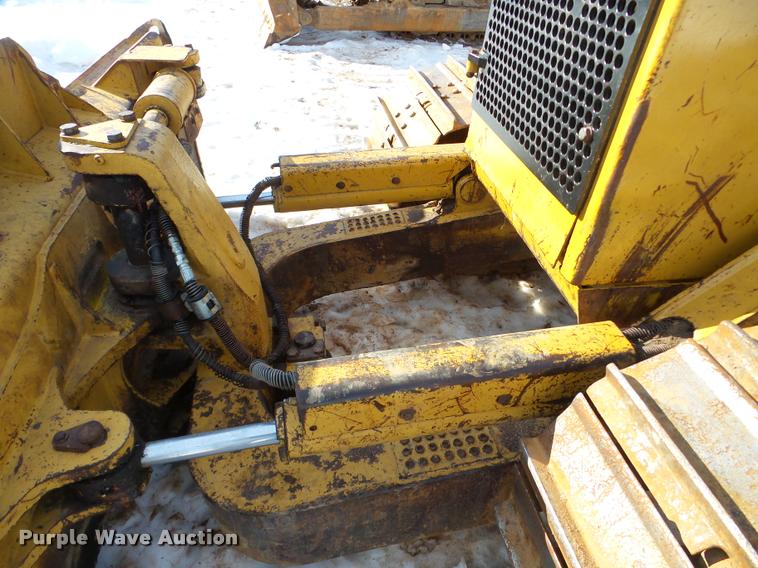 image for item DA7352 1999 Caterpillar D5M LGP dozer