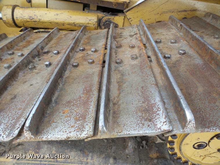 image for item DA7352 1999 Caterpillar D5M LGP dozer