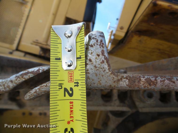 image for item DA7352 1999 Caterpillar D5M LGP dozer