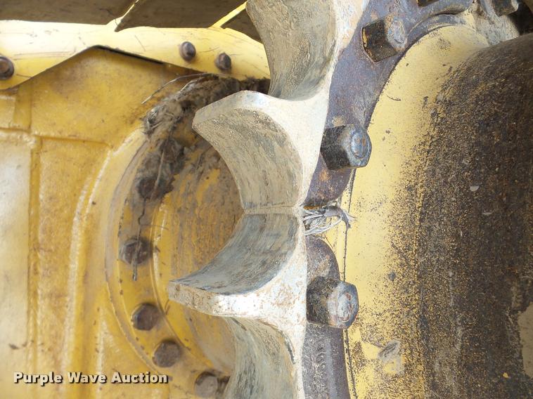 image for item DA7352 1999 Caterpillar D5M LGP dozer