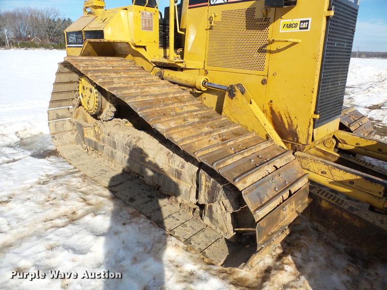 image for item DA7352 1999 Caterpillar D5M LGP dozer
