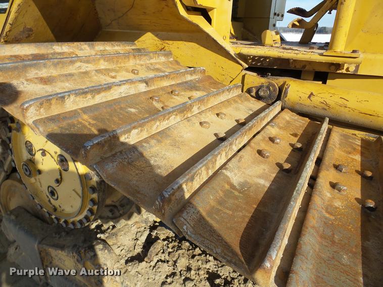 image for item DA7352 1999 Caterpillar D5M LGP dozer