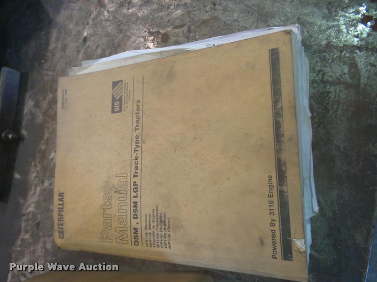 image for item DA7352 1999 Caterpillar D5M LGP dozer