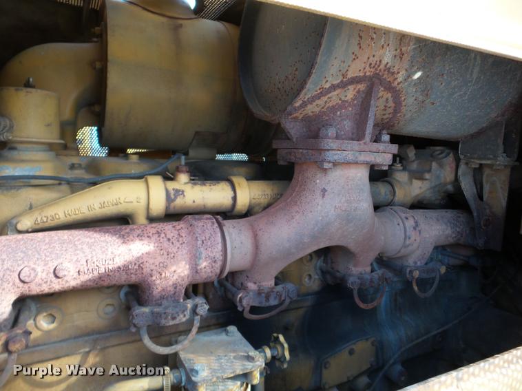 image for item DA7353 1980 Komatsu D65E dozer