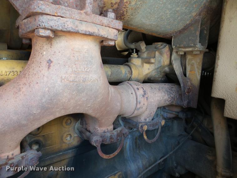 image for item DA7353 1980 Komatsu D65E dozer