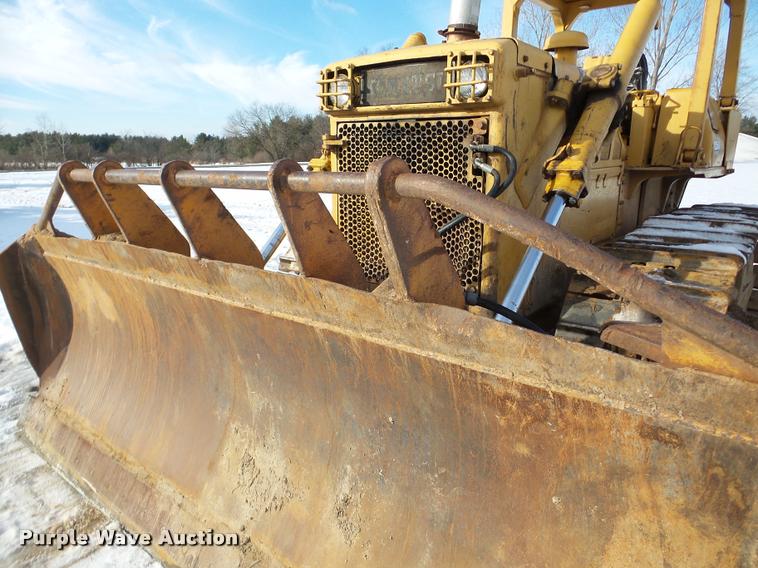 image for item DA7353 1980 Komatsu D65E dozer