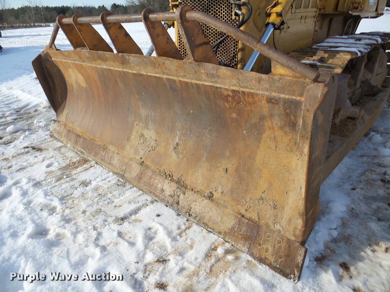 image for item DA7353 1980 Komatsu D65E dozer