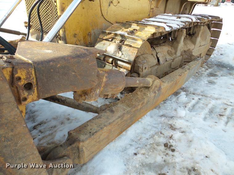 image for item DA7353 1980 Komatsu D65E dozer