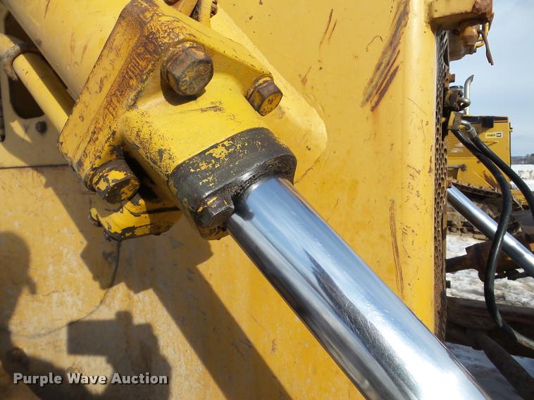 image for item DA7353 1980 Komatsu D65E dozer