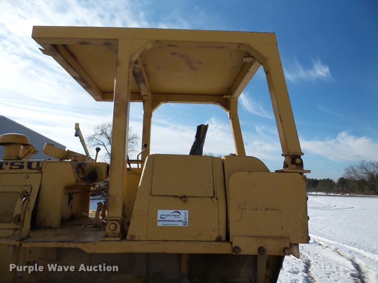 image for item DA7353 1980 Komatsu D65E dozer