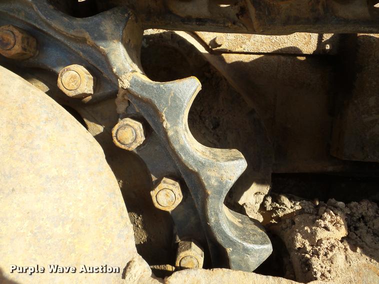 image for item DA7353 1980 Komatsu D65E dozer