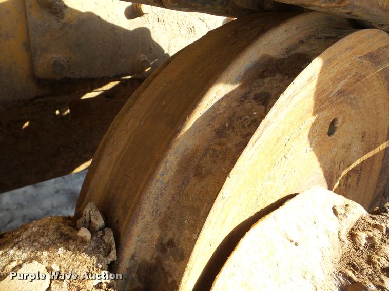 image for item DA7353 1980 Komatsu D65E dozer