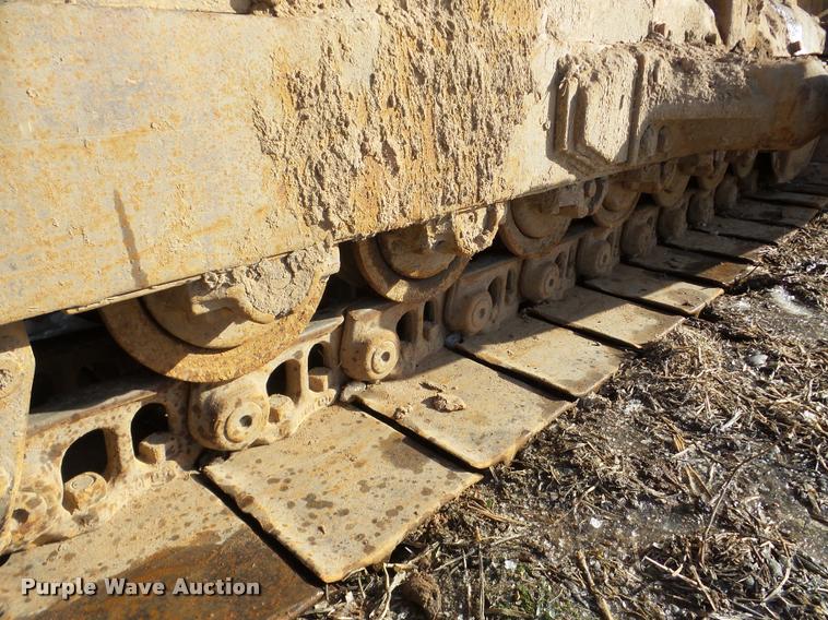 image for item DA7353 1980 Komatsu D65E dozer