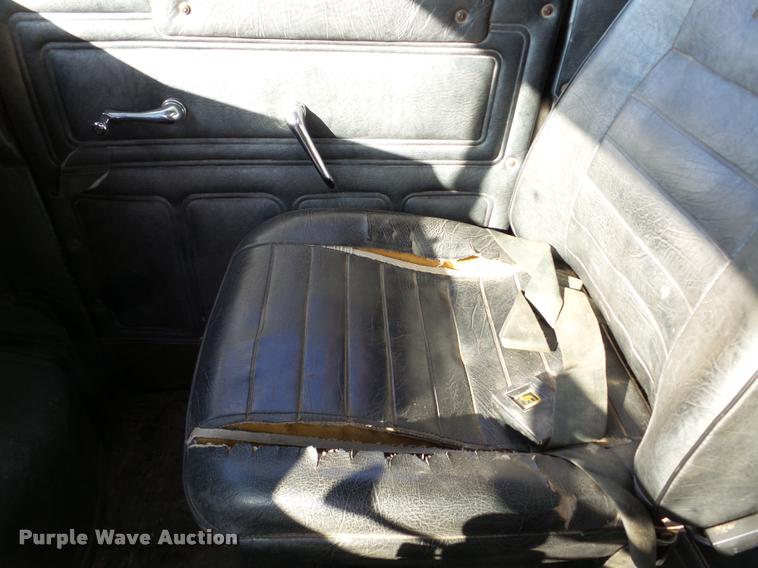 image for item DA7354 1989 Mack DM688S dump truck