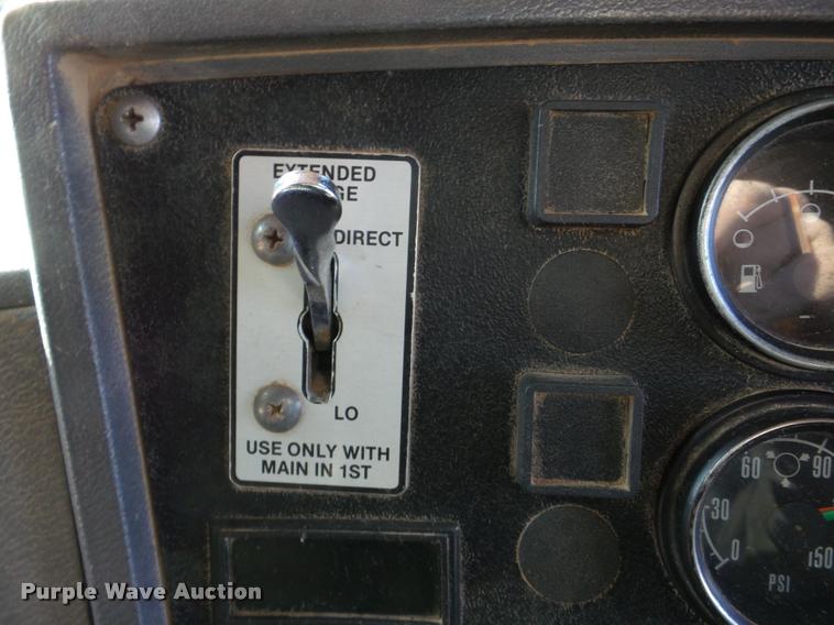 image for item DA7354 1989 Mack DM688S dump truck