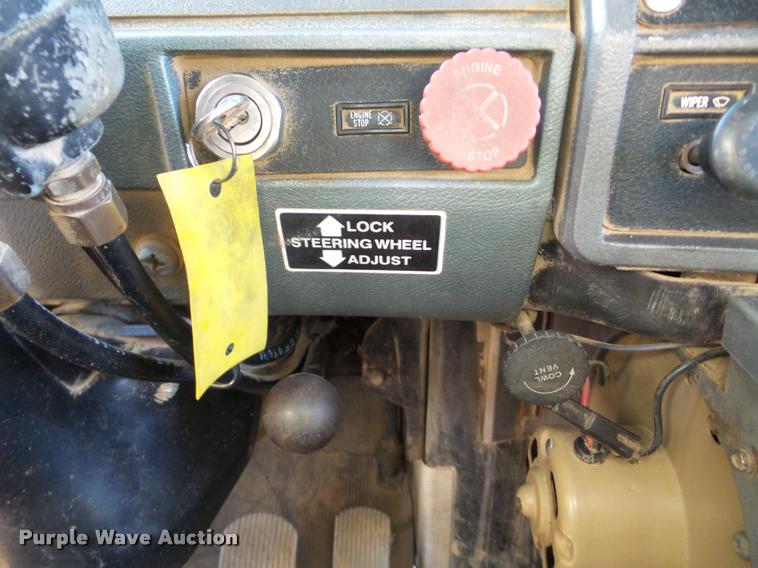 image for item DA7354 1989 Mack DM688S dump truck