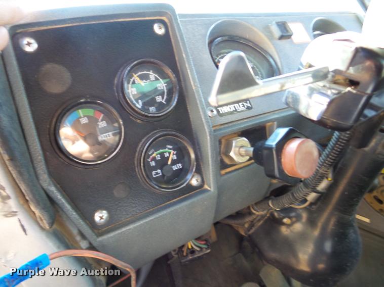 image for item DA7354 1989 Mack DM688S dump truck