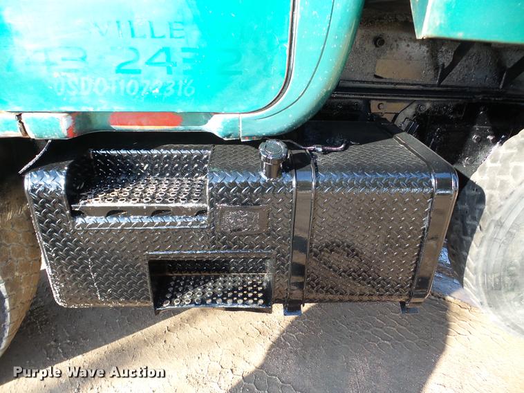 image for item DA7354 1989 Mack DM688S dump truck