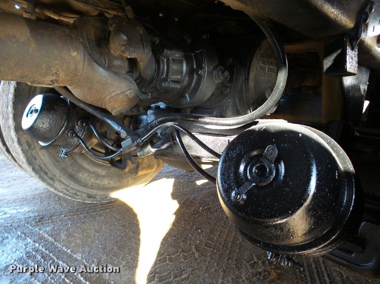 image for item DA7354 1989 Mack DM688S dump truck