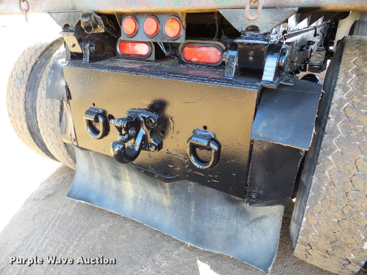image for item DA7354 1989 Mack DM688S dump truck