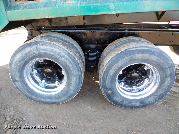 image for item DA7354 1989 Mack DM688S dump truck