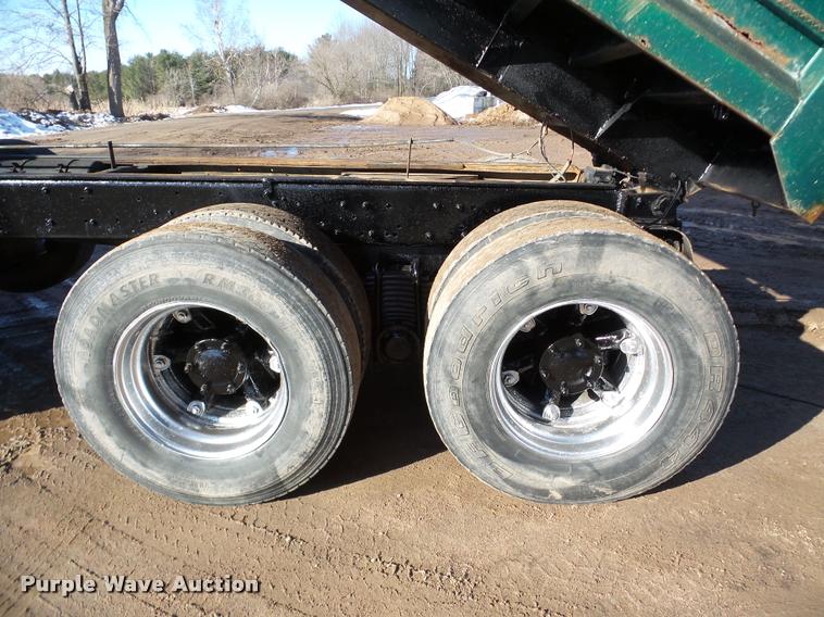 image for item DA7354 1989 Mack DM688S dump truck